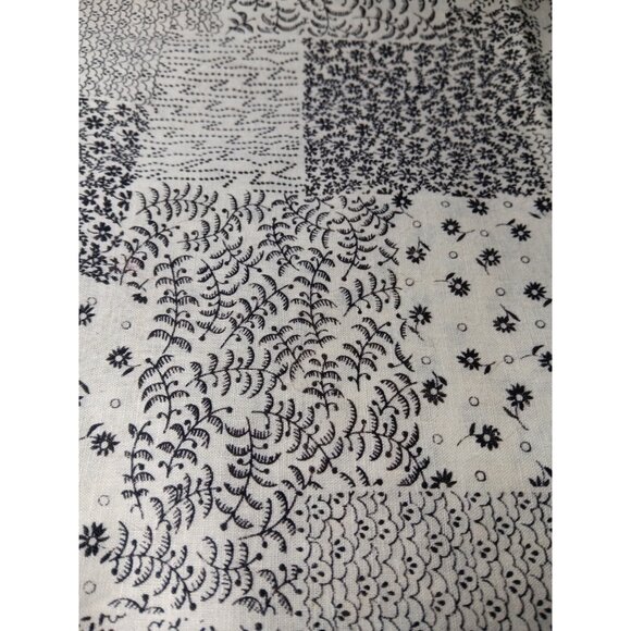 Vintage Sewing Fabric Black & Off White Cotton Patchwork Look 1-5/8 yd x 44" - Picture 4 of 6